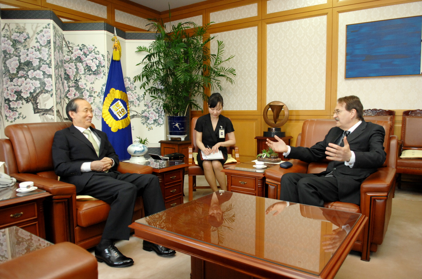 [07_08_09]Ambassador of Australia pays a Courtesy call on the Chief Justice