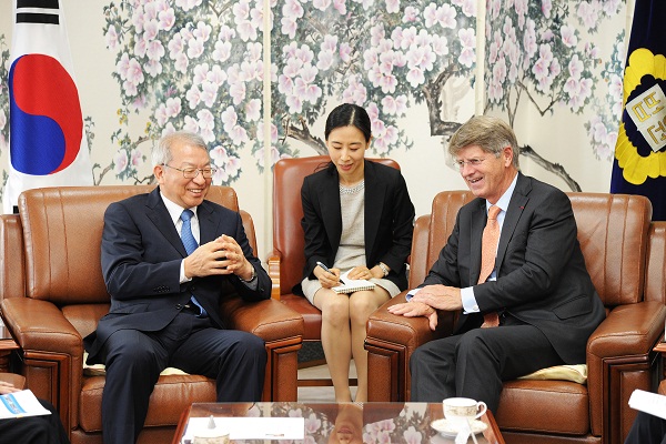 [09_30_14]Chief Justice of the Netherlands visits the Supreme Court of Korea