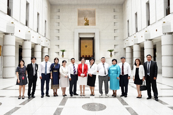 [07_19_15]Supreme Court hosts Invitational Training Program for High-Level Judges of Mongolia