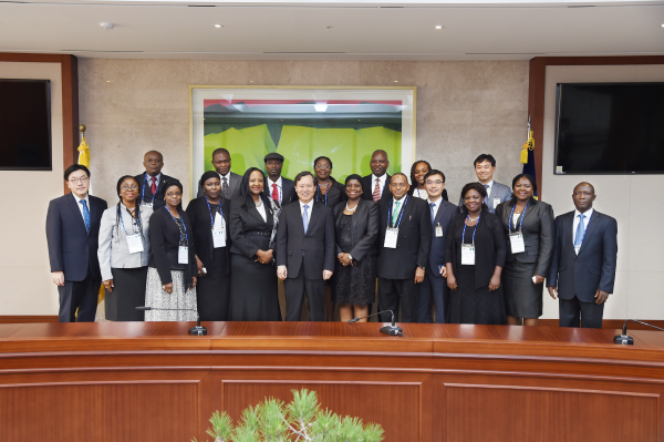 [08_31_15]Supreme Court jointly hosts KOICA Training Program for Nigerian judges