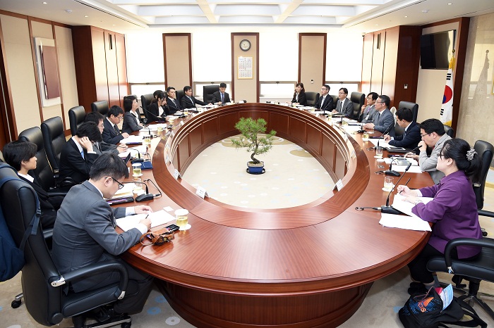 [09_11_15]The delegation of Judicial Yuan of Taiwan visits the Supreme Court of Korea