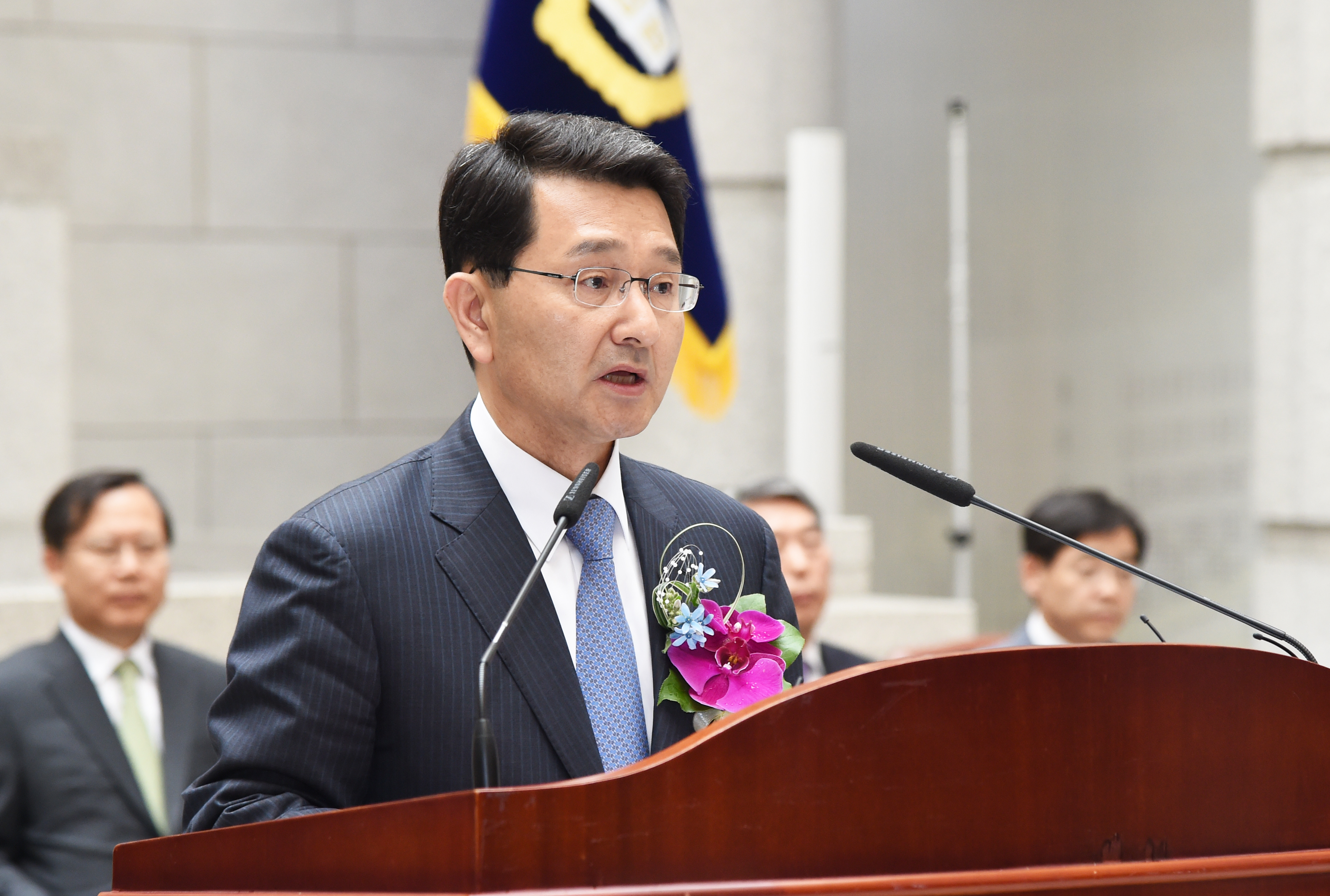 ���ӻ��ϴ� �ڻ�� ���� �����