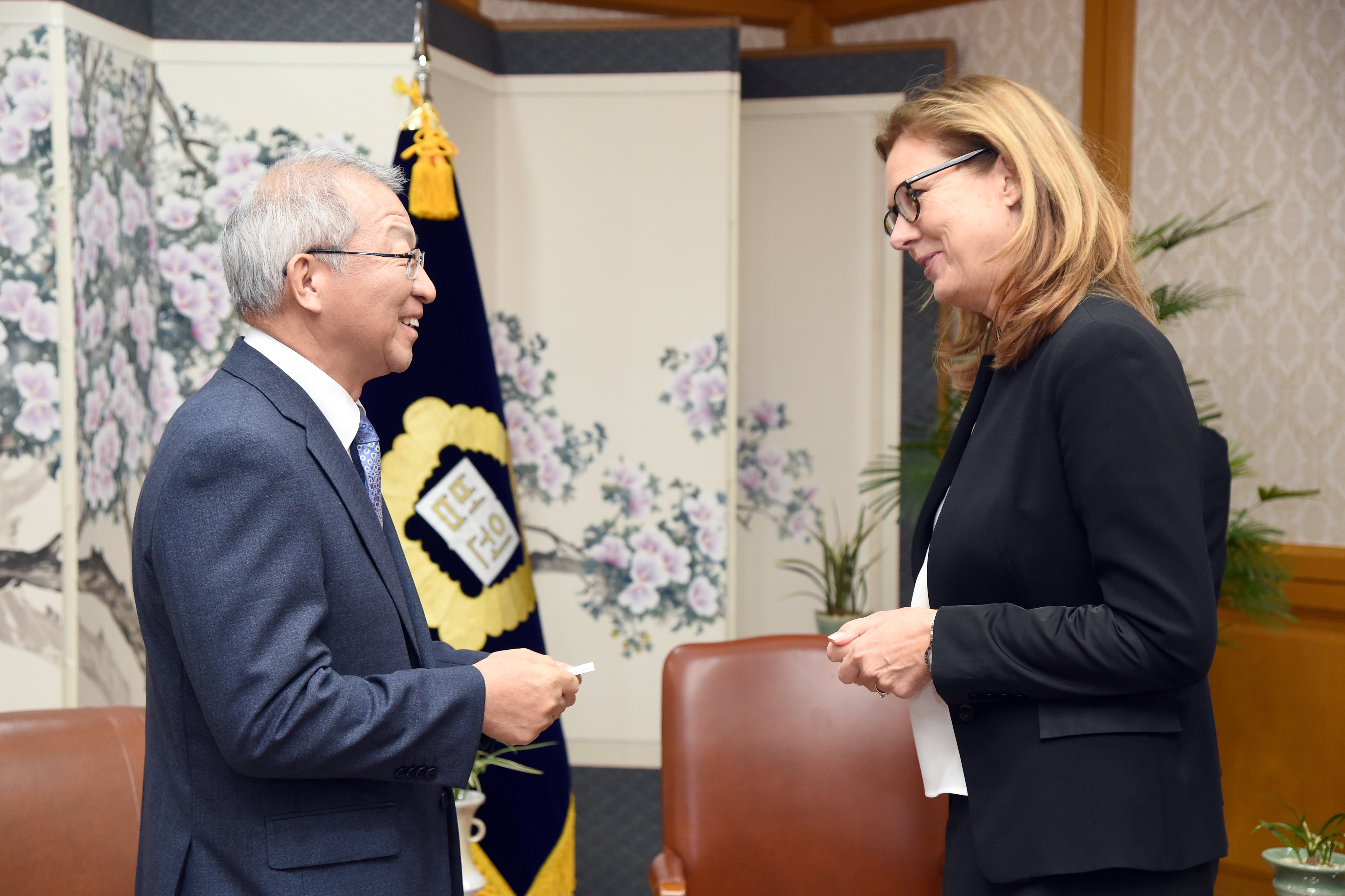 �λ縦 ������ ����� �������� ���� ���� ������ ���