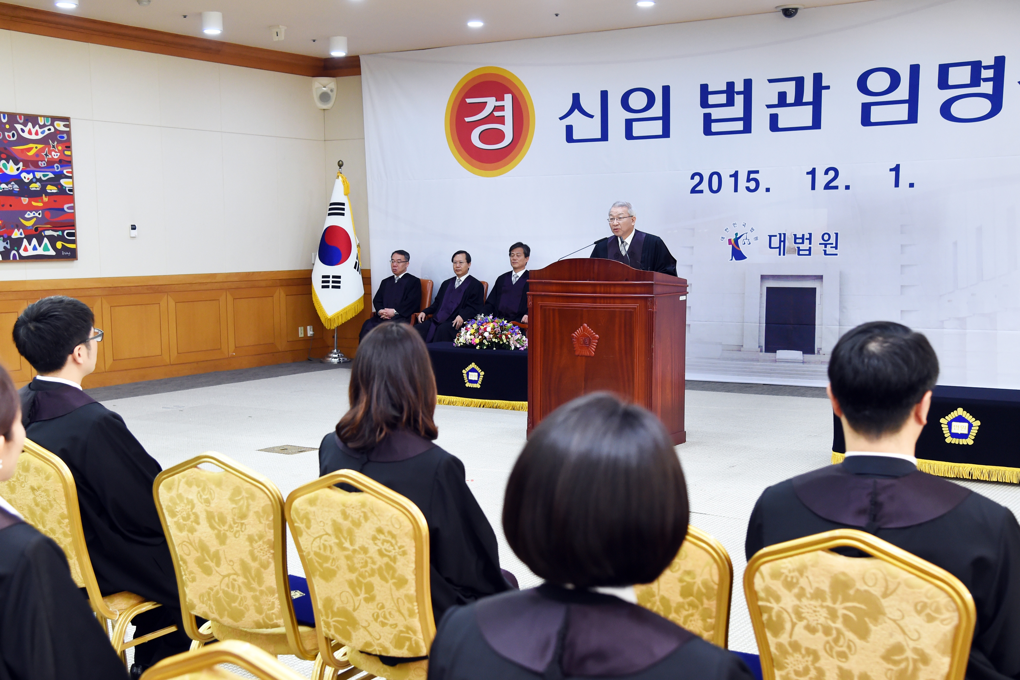 �Ӹ��Ļ縦 �ϴ� ����� �������