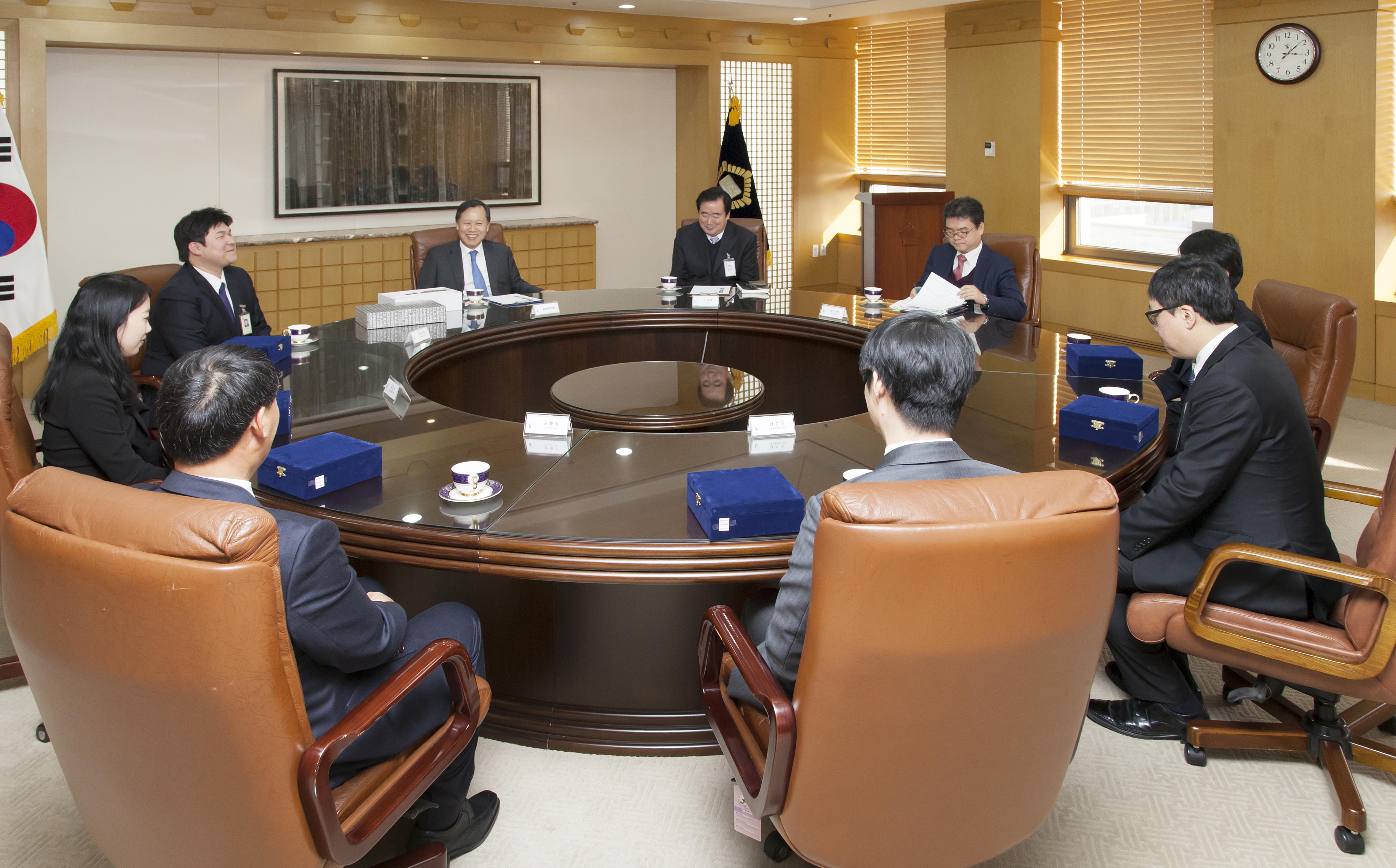 �û�� �� ȯ���� ������ �����ڵ�� ��������ó��