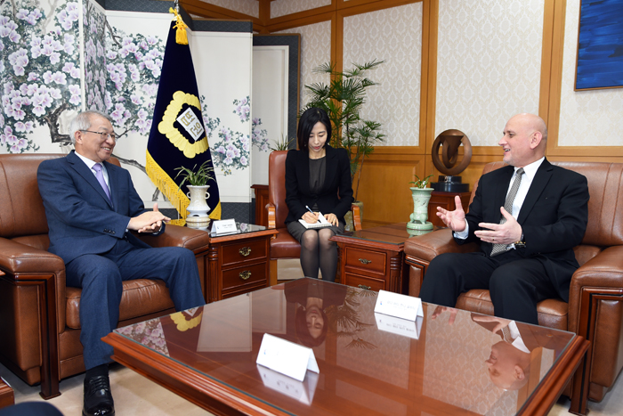 ȯ���� ������ ����� �������� ���� �̶�ũ ���