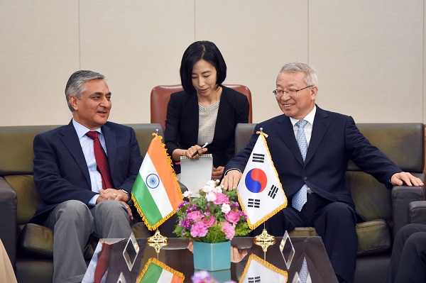[05_17_16]Indian Chief Justice T. S. Thakur Visits the Supreme Court of Korea
