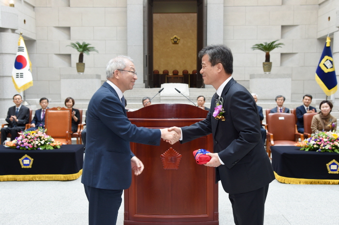 �����λ縦 ������ ����� �������� ���κ� �����