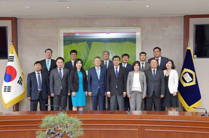 ������ ��ġ�� �������� �Կ��ϴ� ������ ��������ó��� ���� ���żҼ� ���� ������