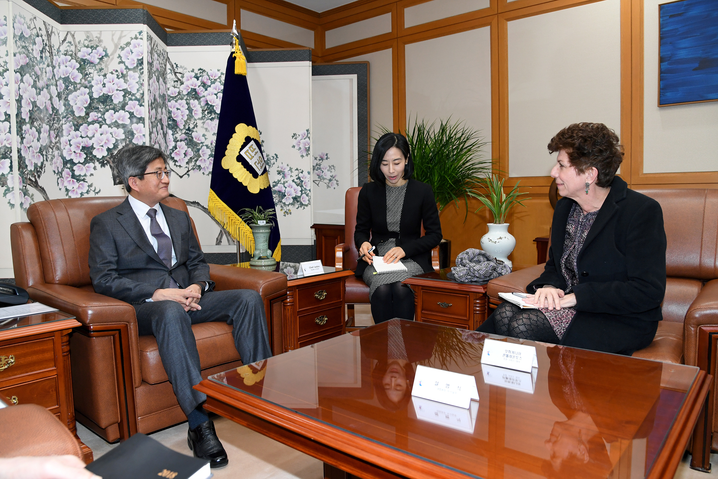 [1_26_18]Ambassador of Greece pays a courtesy call on the Chief Justice