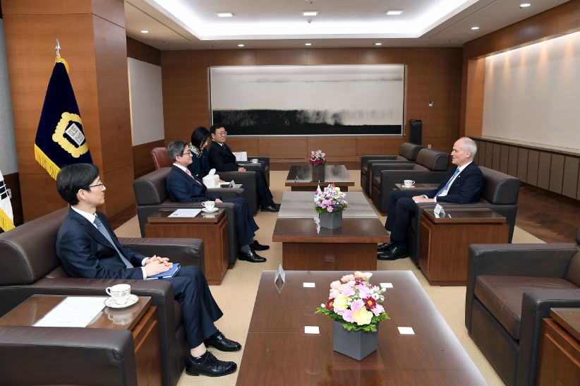 [1_21_20]Ambassador of the Kingdom of Denmark to Korea pays a courtesy call on the Chief Justice