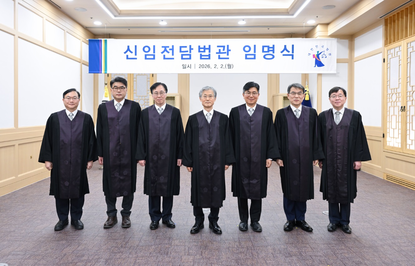 �Ӹ������