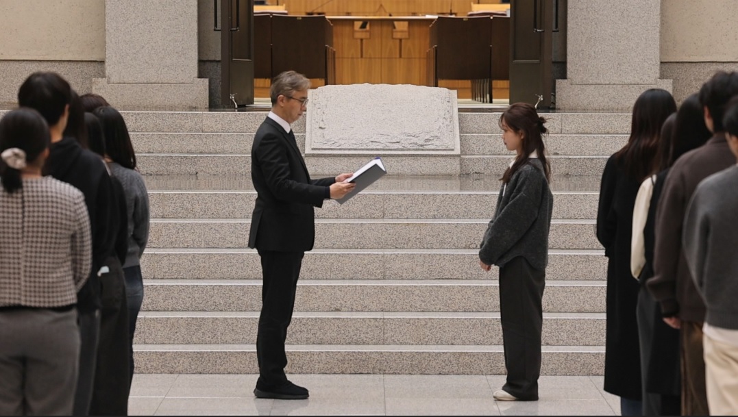 Appointment Ceremony Held for the 37th Supreme Court Student Reporter Corps